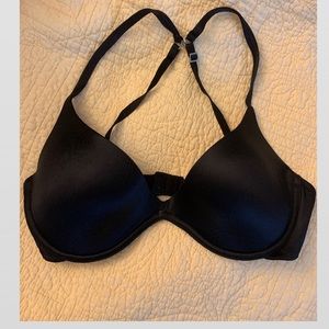 Victoria’s secret scoopneck halter clasp bra